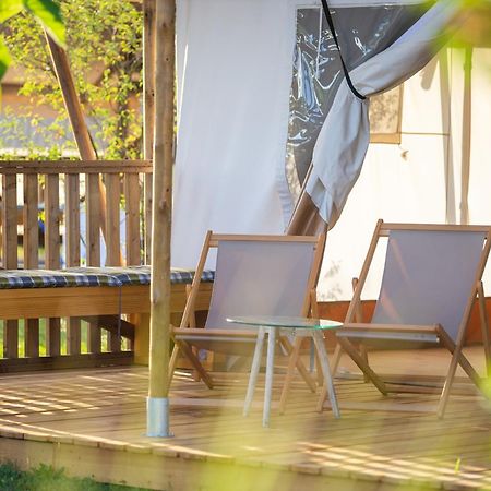 Glamping Kolpa Resort Gradac Zewnętrze zdjęcie